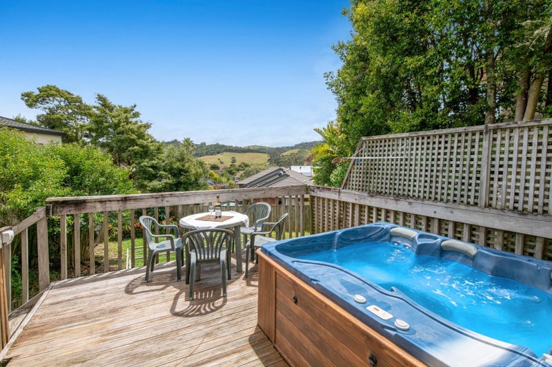 3/534 Hibiscus Coast Highway, Hatfields Beach, Orewa - Carousel 1