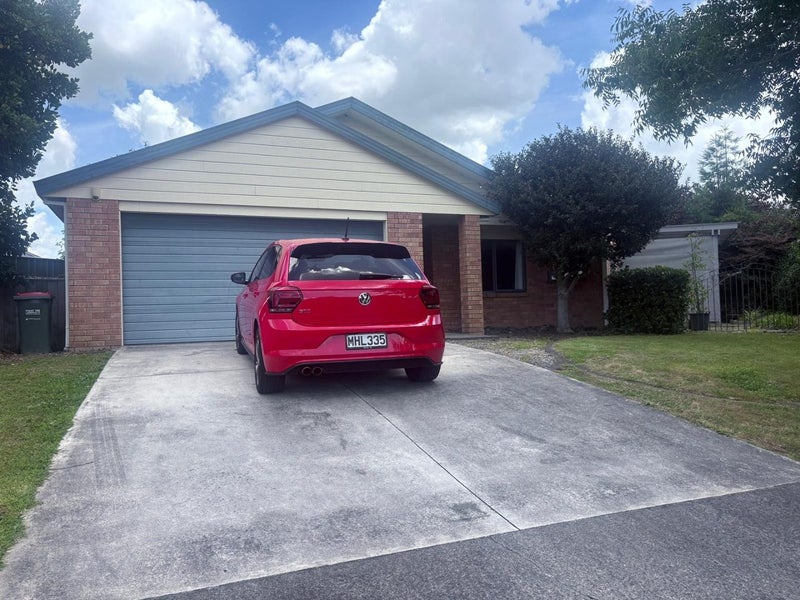 15 Northmeadow Drive, Rototuna, Hamilton - Carousel 1