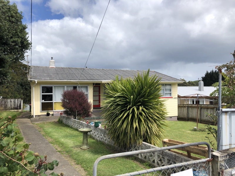 95A Cook Street, Marfell, New Plymouth - Carousel 1