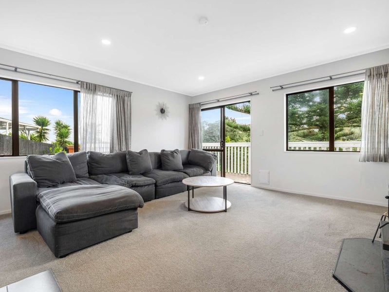 2/58 James Street, Bayview, Auckland - Carousel 2
