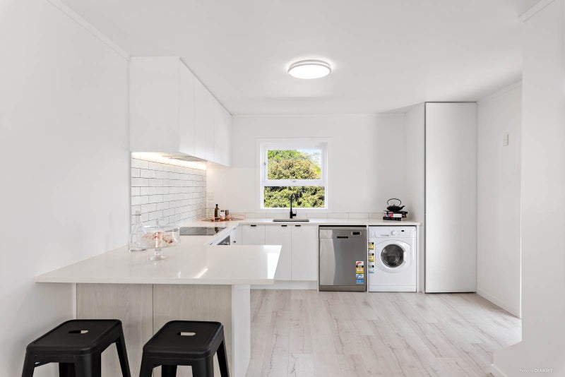 1/0 Birdwood Crescent, Parnell, Auckland - Carousel 2