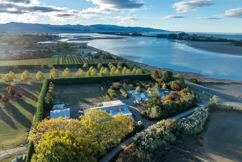 43 Johnstone Loop, Tasman - Carousel 1