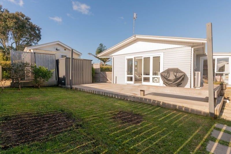 8B Brandon Road, Manly, Whangaparaoa - Carousel 2