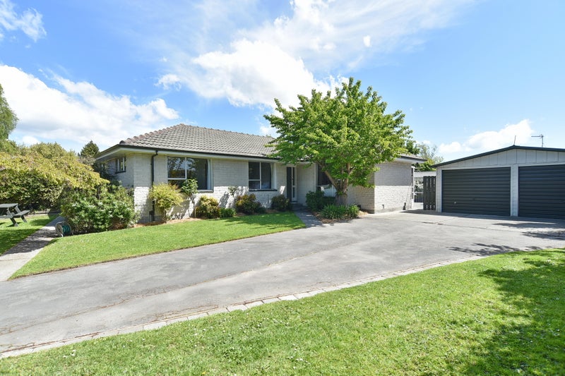 14 Tralee Place, Bishopdale, Christchurch - Carousel 1
