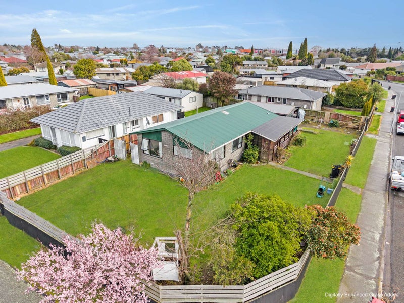 32 Bermuda Drive, Hornby, Christchurch - Carousel 1