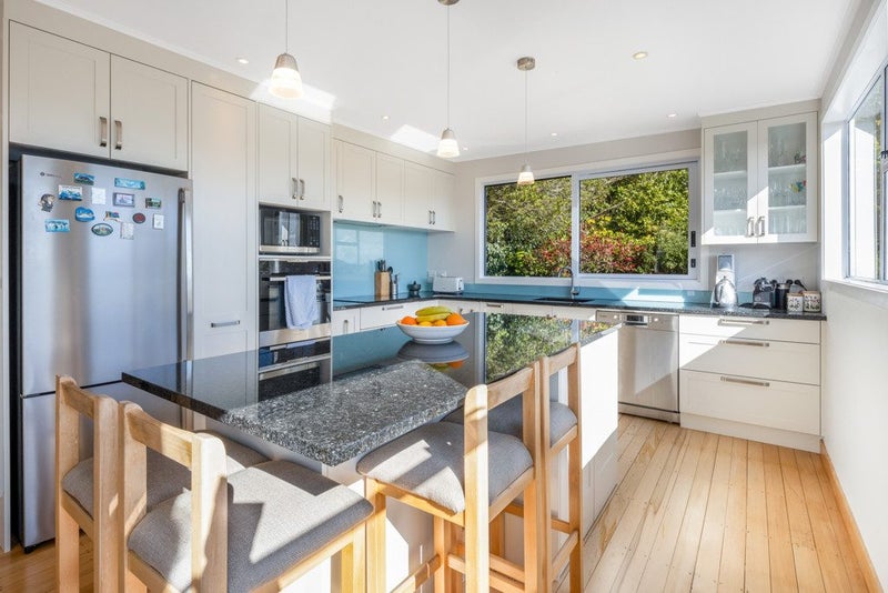 184 Cecil Road, Wilton, Wellington - Carousel 2