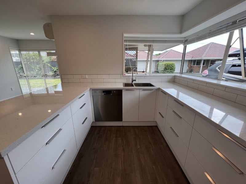 37B Highsted Road, Bishopdale, Christchurch - Carousel 2