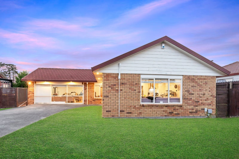 14 Davington Way, Burswood, Auckland - Carousel 2