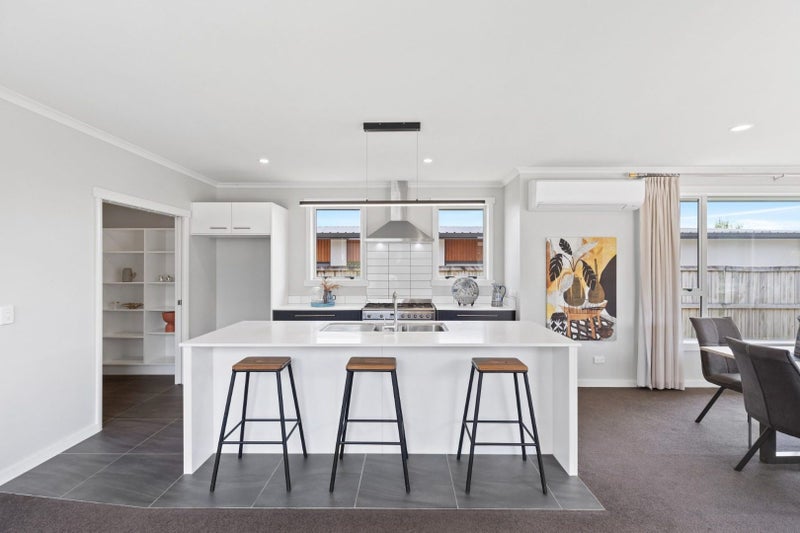 5 Audrey Place, Flagstaff, Hamilton - Carousel 2