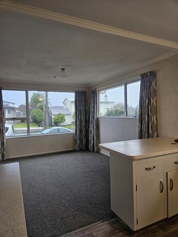 10 Pukatea Street, Glenwood, Timaru - Carousel 2