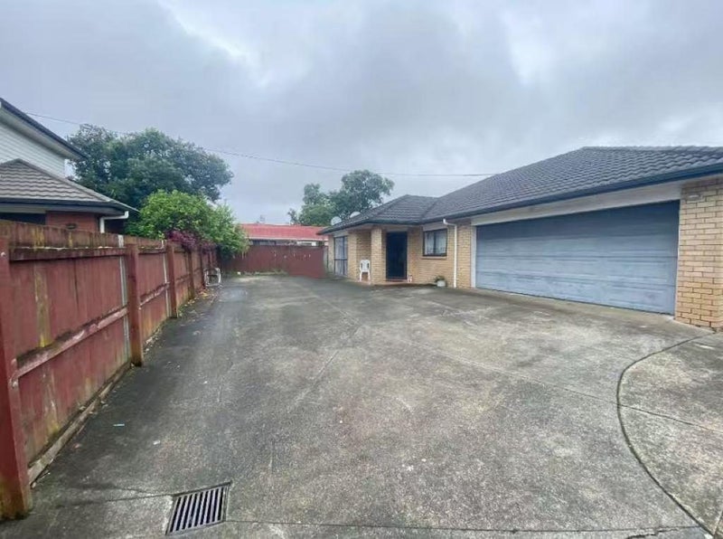 201A Shirley Road, Papatoetoe, Auckland - Carousel 1