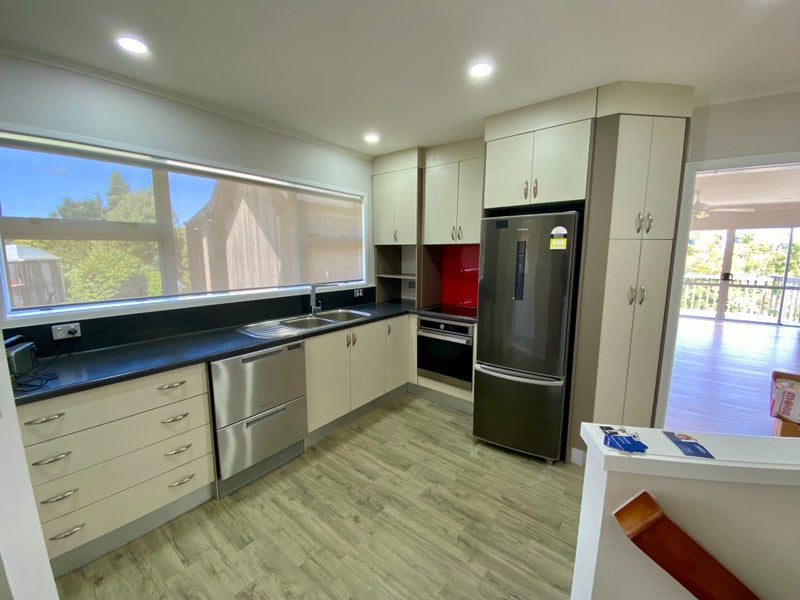 10 Dell Way, Bucklands Beach, Auckland - Carousel 2