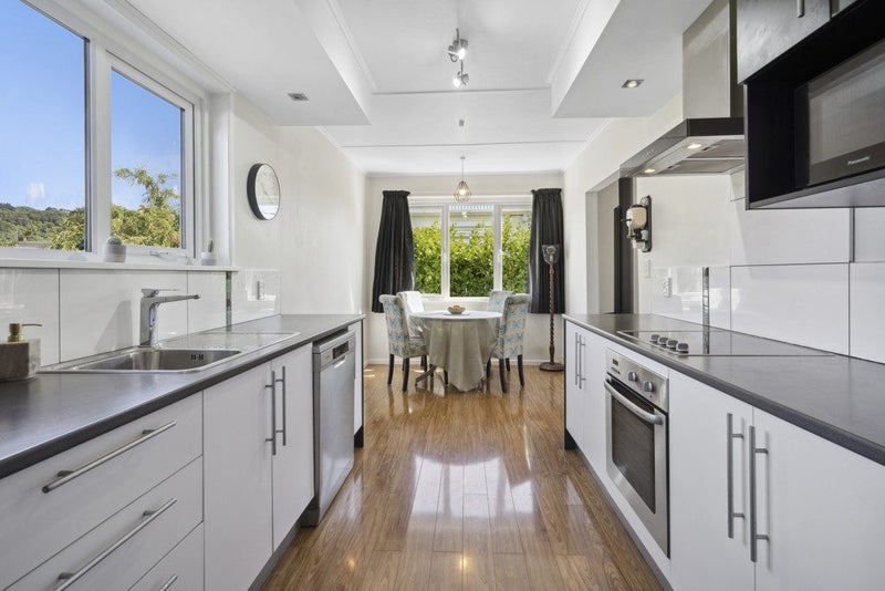 1 Hunter Street, Taita, Lower Hutt - Carousel 2