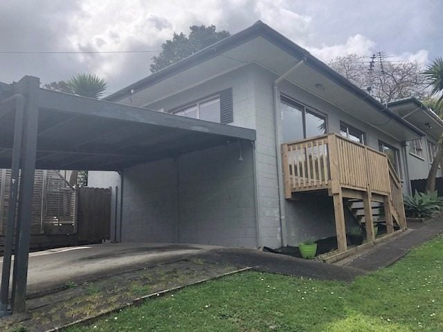 1/43 Seaton Road, Murrays Bay, Auckland - Carousel 1