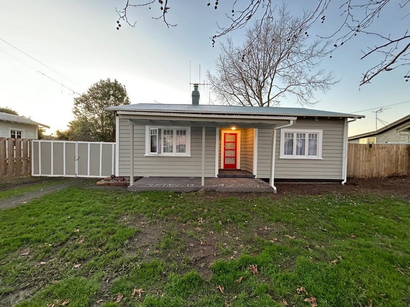 25 Marshall Street, Fairfield, Hamilton - Carousel 17