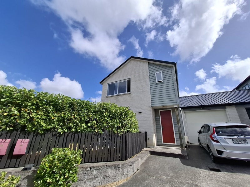 27C Westgate Drive, Westgate, Auckland - Carousel 1