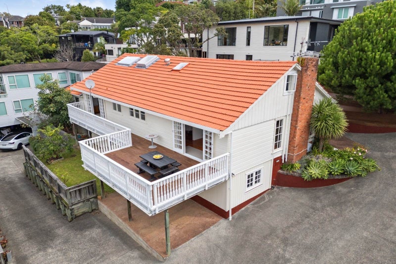 23A Seascape Road, Remuera, Auckland - Carousel 2