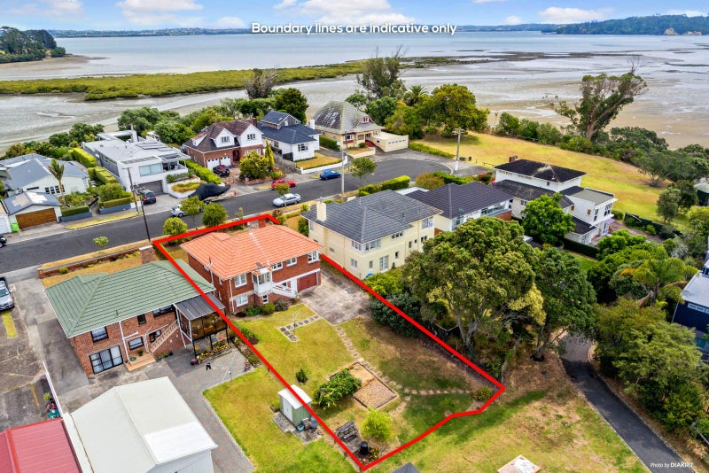 33 Westmere Park Avenue, Westmere, Auckland - Carousel 2