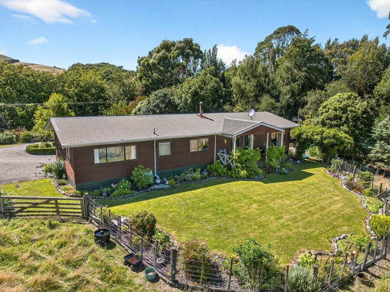 44 James Road, Rangitumau, Masterton - Carousel 2