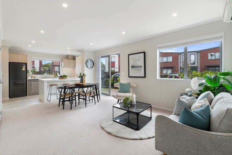 3 Hapori Whanui Lane, Hobsonville, Auckland - Carousel 1