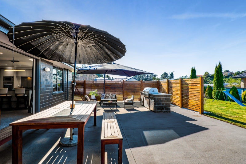 25 Fernbrook Drive, Hurworth - Carousel 33