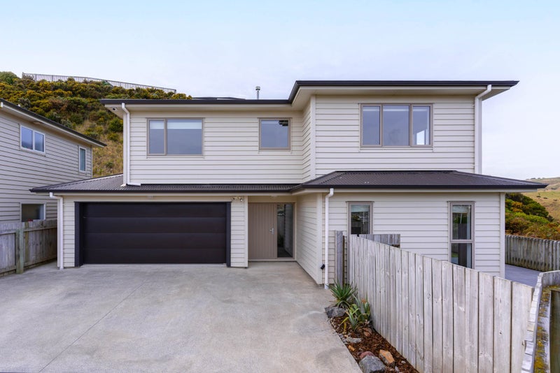 30B Havana RISE, Grenada Village, Wellington - Carousel 1