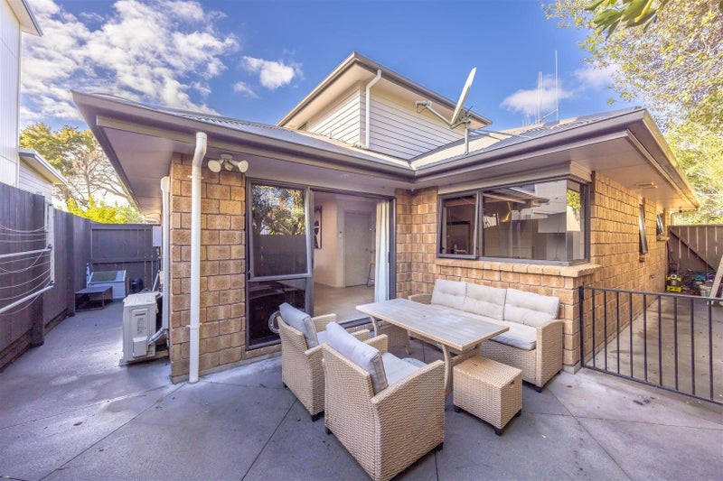 13D Dyer Street, Whitiora, Hamilton - Carousel 14