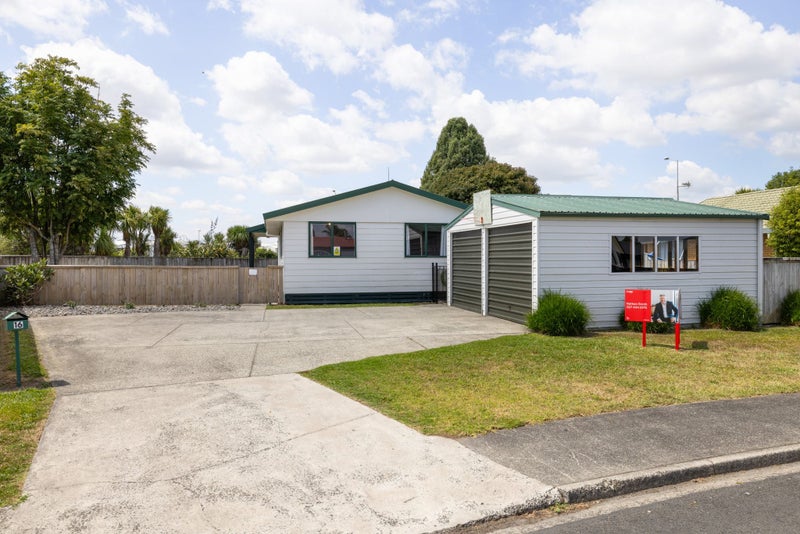 16 Myrlene Place, Nawton, Hamilton - Carousel 1