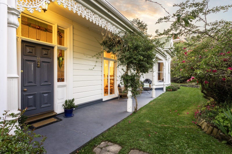 14 Highgate, Belleknowes, Dunedin - Carousel 1