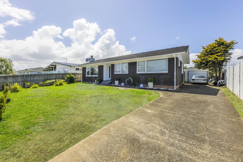 13 Wordsworth Road, Manurewa, Auckland - Carousel 2