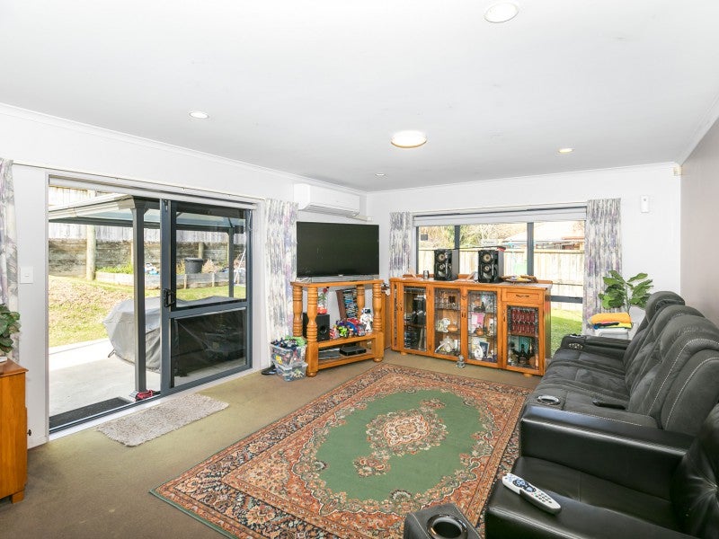 21 Twickenham Place, Nawton, Hamilton - Carousel 2