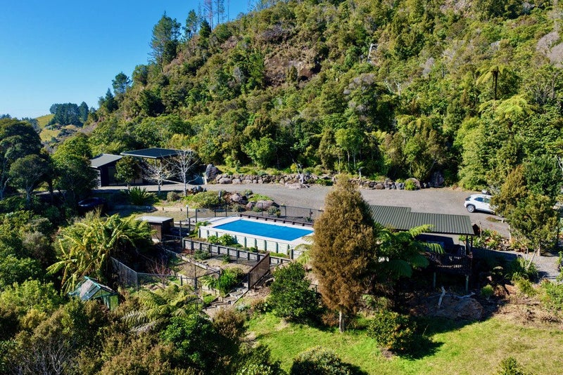 206C Silverstream Falls Row, Whenuakite, Whitianga - Carousel 2
