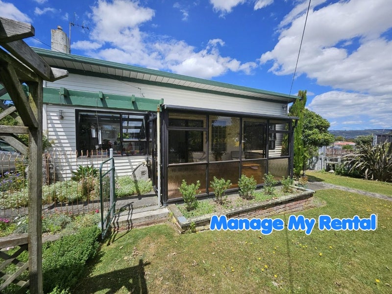2 Herewini Street, Titahi Bay, Porirua - Carousel 1