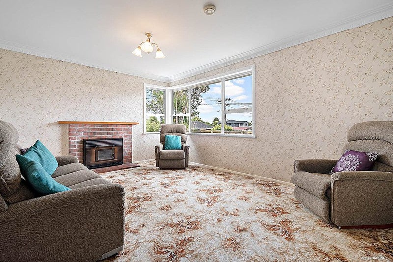 78 McAnnalley Street, Manurewa East, Auckland - Carousel 2
