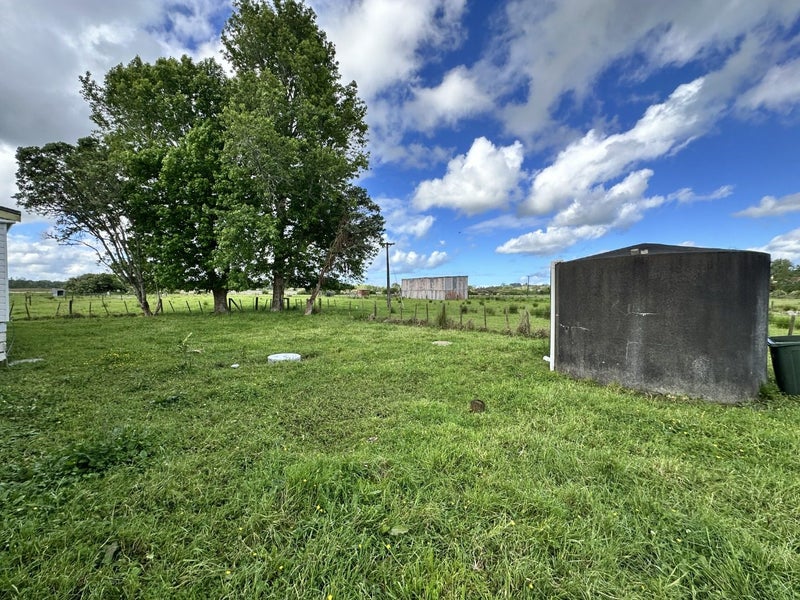 1326 Dairy Flat Highway, Albany - Carousel 23