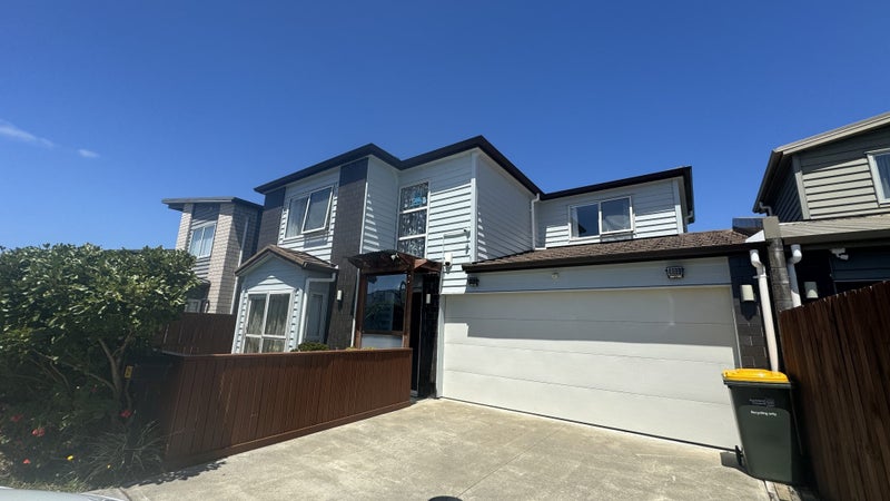 21 Bukem Place, Favona, Auckland - Carousel 1