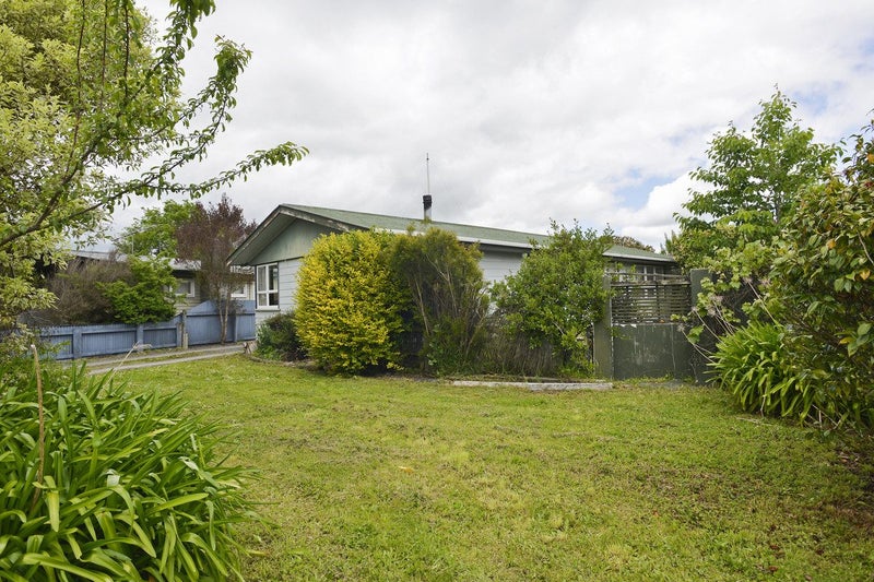 17 Fisher Place, Carterton - Carousel 1