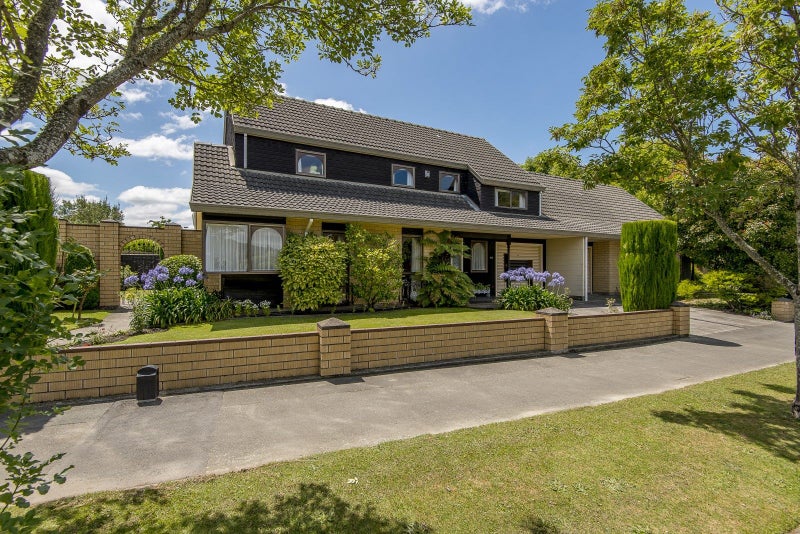 24 Montclare Avenue, Ilam, Christchurch - Carousel 1