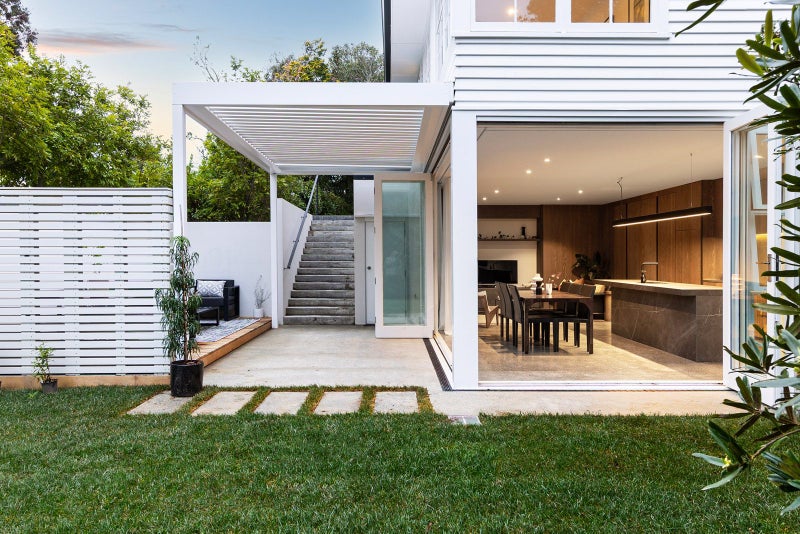 60 Waiatarua Road, Remuera, Auckland - Carousel 1