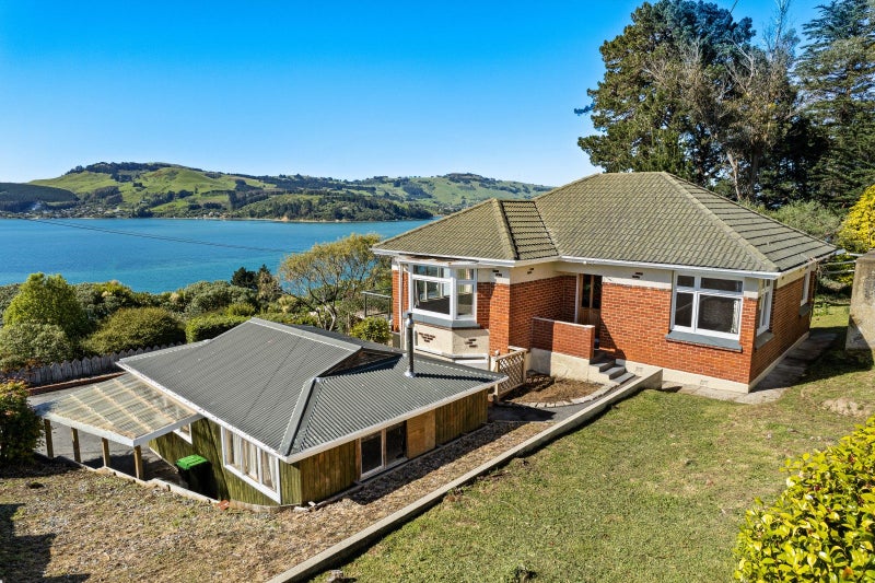 42 District Road, Roseneath, Port Chalmers - Carousel 1