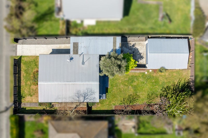 15 Bronwyn Street, Mairehau, Christchurch - Carousel 21