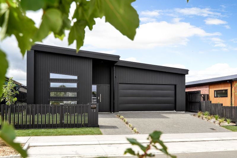 12 Halley Drive, Chartwell, Hamilton - Carousel 1