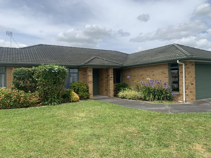 14 Gresham Place, Rototuna North, Hamilton - Carousel 14
