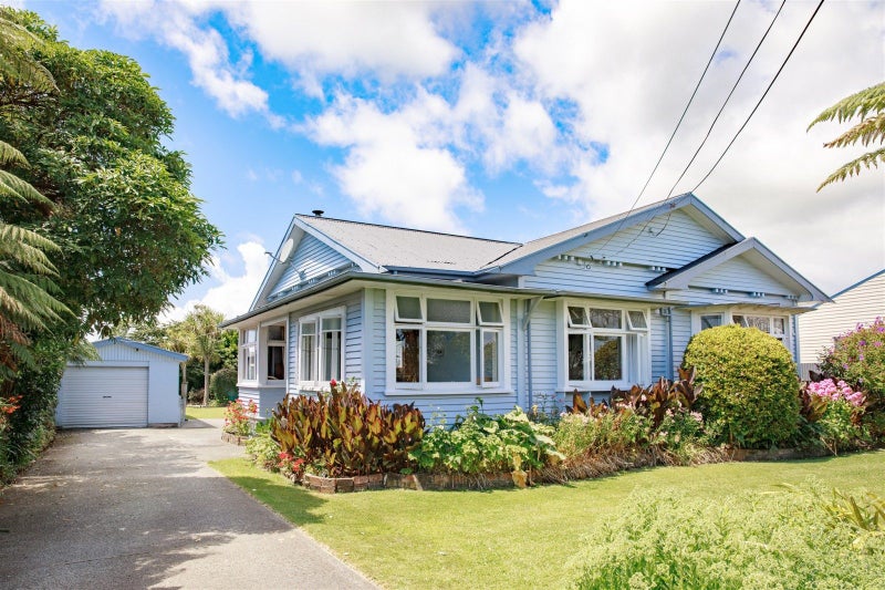 49 Romilly Street, Westport, Westport - Carousel 2