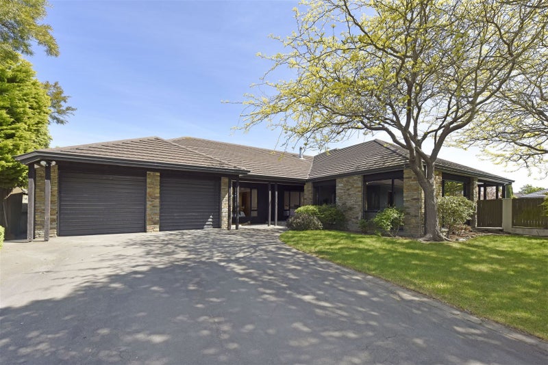 2 Huntingdon Place, Avonhead, Christchurch - Carousel 1