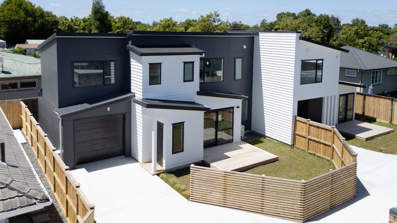 3/20 Young Street, Claudelands, Hamilton - Carousel 1