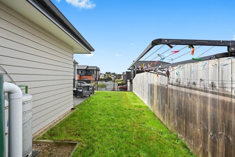 1/19 Onukutara Place, Huntington, Hamilton - Carousel 13