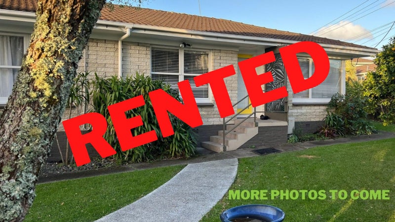 3/20 Fraser Road, Narrow Neck, Auckland - Carousel 1