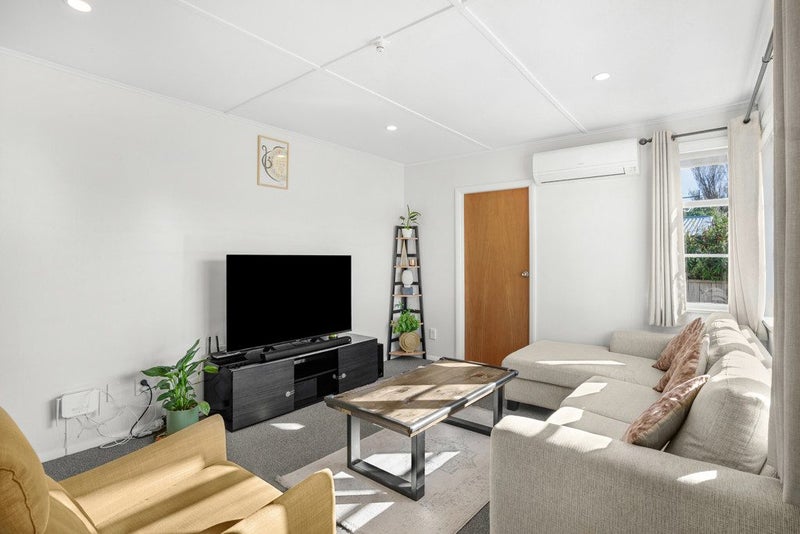 42A Elizabeth Street, Moera, Lower Hutt - Carousel 2