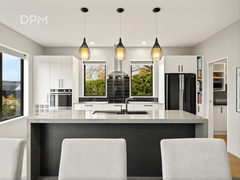 1 Falcon Street, Roslyn, Dunedin - Carousel 2